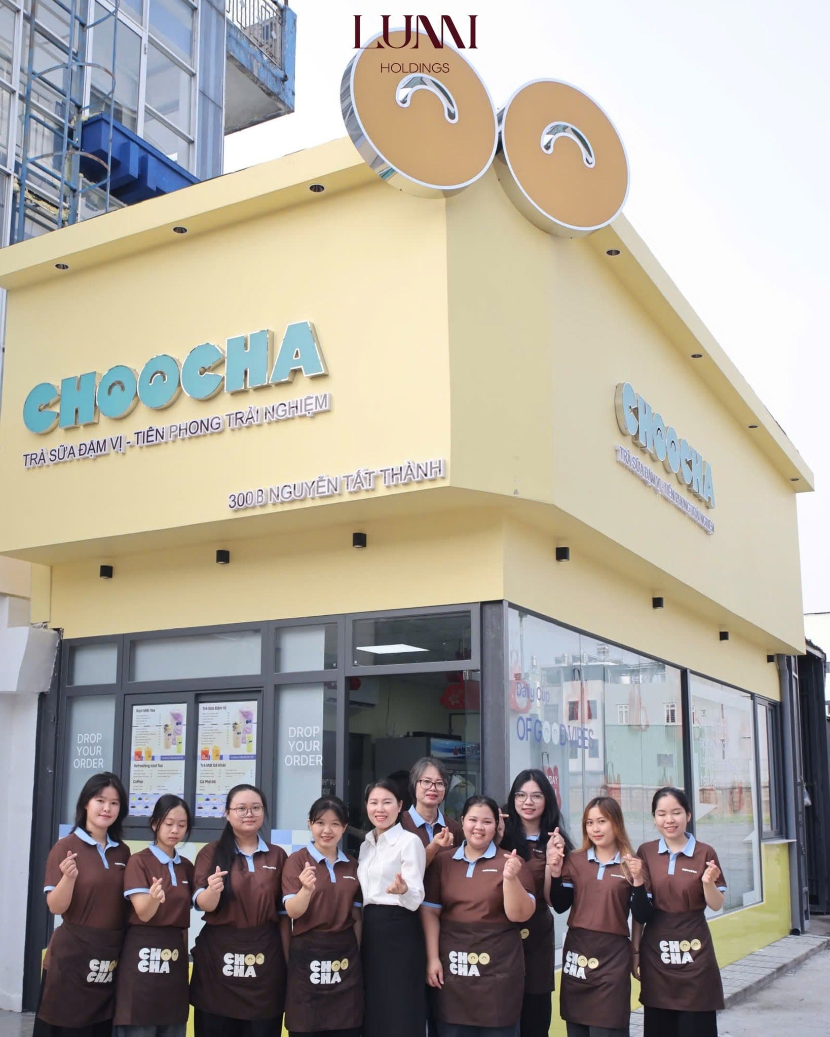 Cửa hàng CHOOCHA và đội ngũ nhân sự nhiệt huyết
