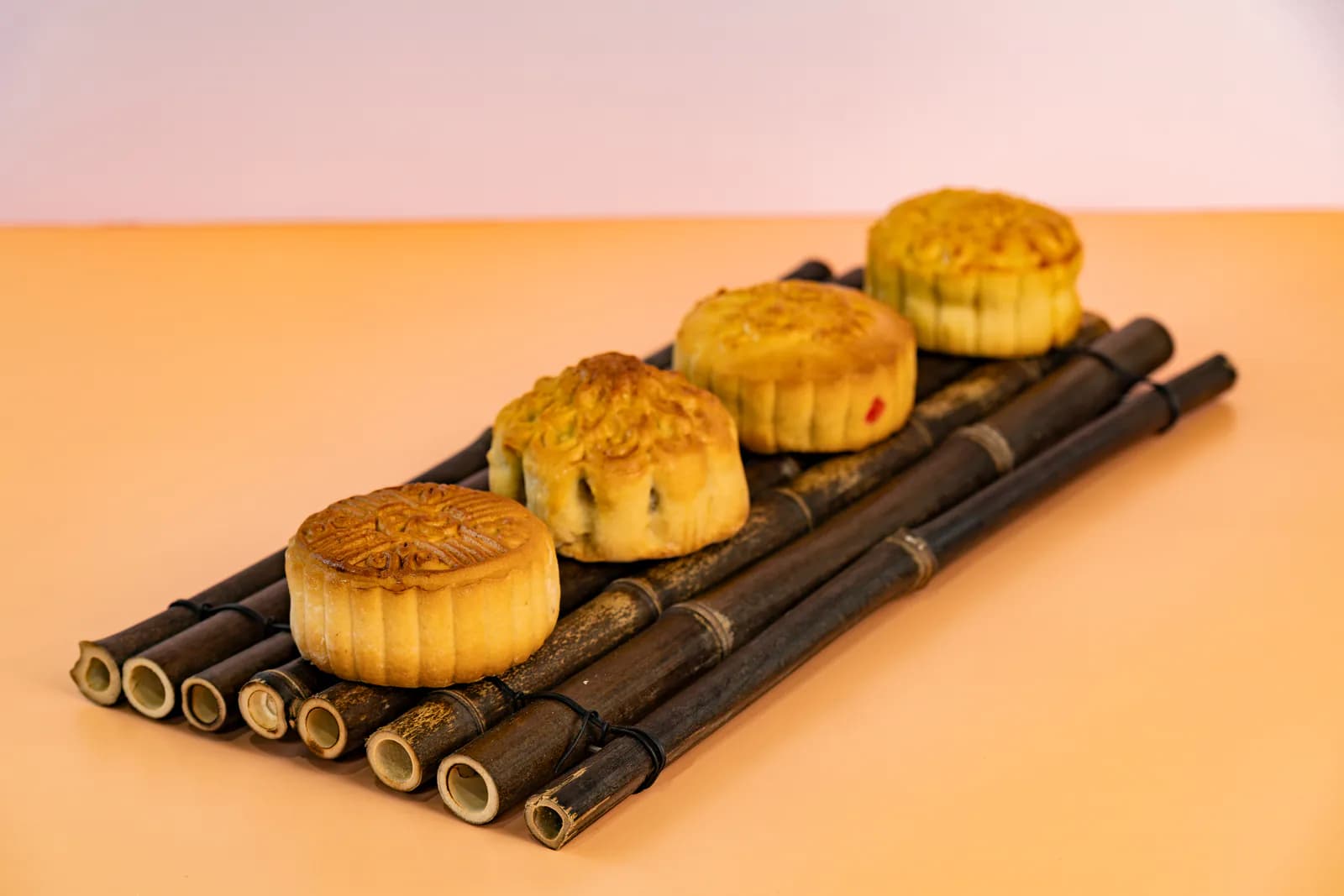 PAPILLON mooncake gift set pairing