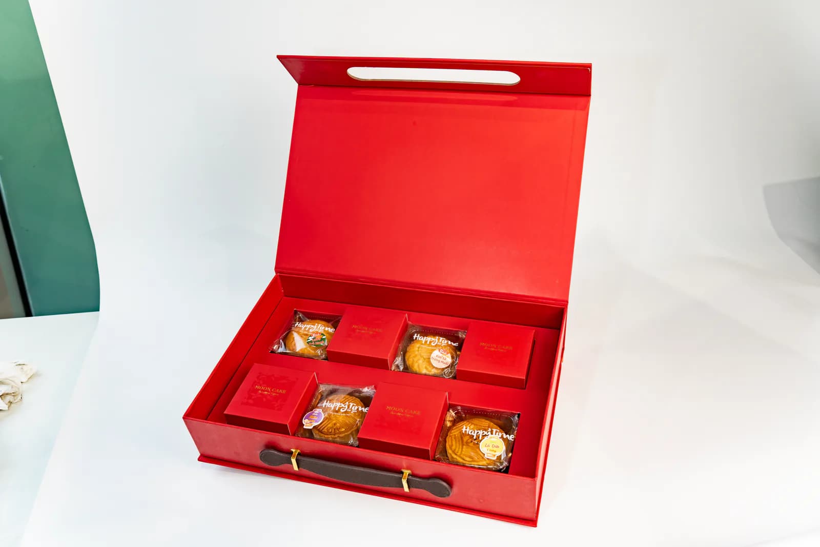 PAPILLON overhead mooncake tea ceremony